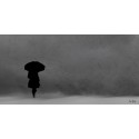 Femme au parapluie © Max Parisot du Lyaumont